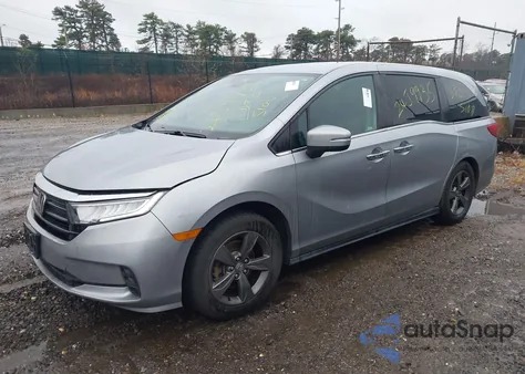 2021 Honda Odyssey Ex z USA, uszkodzony, nr VIN 5FNRL6H50MB016823